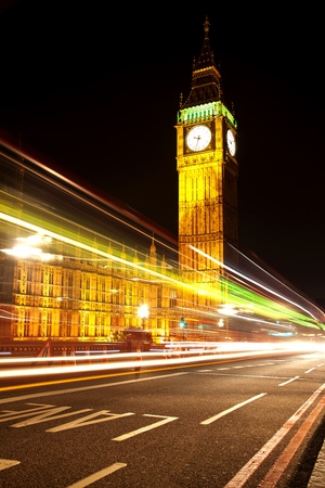 Big Ben and houses of parliament at nightの写真素材