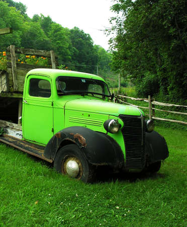 Old Green truck.の写真素材