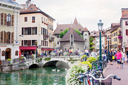 ANNECY, FRANCE, 23 AUGUST 2015 - Palais de l'isle, beautiful town square. Annecy is known to be called the French Veniceのeditorial素材