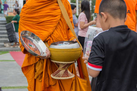 Making merit to the monks of Buddhist people on 18-9-2018 at 9:00 amのeditorial素材