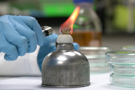 The Pour Plate method where in the sample is suspended in a petri dishの写真素材