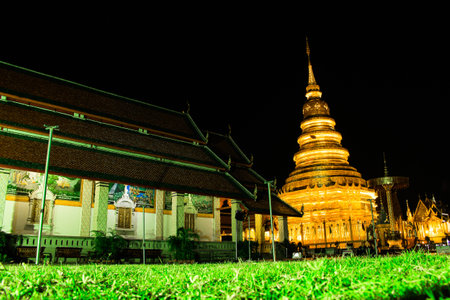 Wat Phra That Hariphunchai in Lamphun Province, Thailandの写真素材