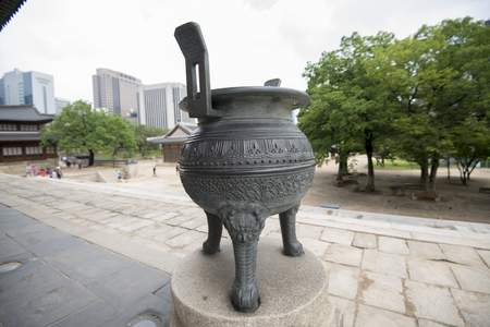 SEOUL,South Korea - MAY 24: Deoksugung Palace. MAY 24, 2016 in Seoul, South Koreaのeditorial素材