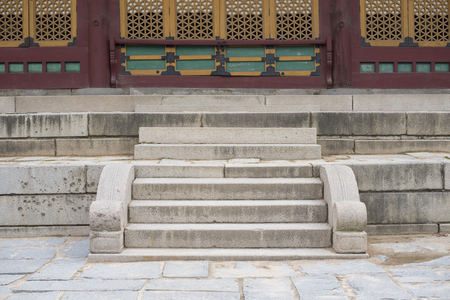 SEOUL,South Korea - MAY 24: Deoksugung Palace. MAY 24, 2016 in Seoul, South Koreaのeditorial素材