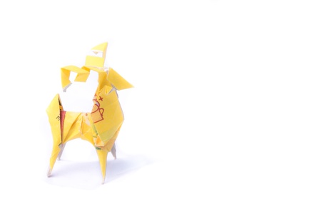 deer origami fold from yellow tea bag の写真素材