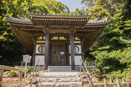 Old Japanese shrine Nihonji temple in Nokogiriyama Chiba Japanのeditorial素材