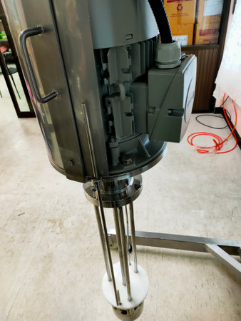 homogenizer mixer is a machine that is popularly used in the production of skin creams and cosmetics because it can blend the cream thoroughly. Suitable for large and small cosmetics industry.の写真素材