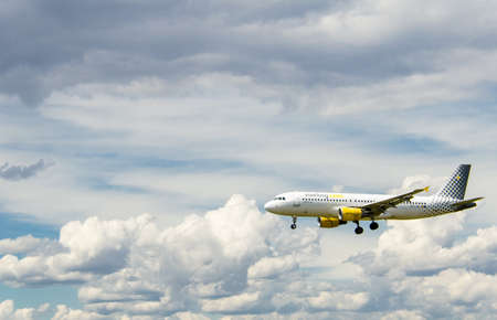 Barcelona, Spain; May 18, 2019: Airbus A320 airplane of the Vueling company, landing at the Josep Tarradellas Airport in Barcelona-El Pratのeditorial素材