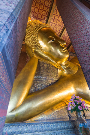BANGKOK, THAILAND - NOVEMBER 22, 2017:The Reclining Buddha Temple /The Temple of The Reclining ,wat pho temple in bangkok, thailandのeditorial素材