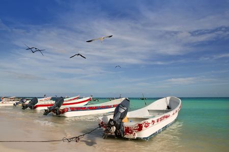 Mayan Riviera Mexico Puerto Morelos beach boats turquoise Caribbean seaの写真素材