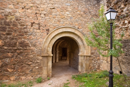 Canete Cuenca puerta de San Bartolome in stone masonry fort Spain Castilla La Manchaのeditorial素材
