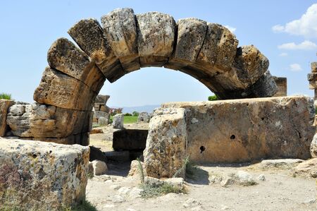 hierapolis ancient city architecture ruin stone arch の写真素材