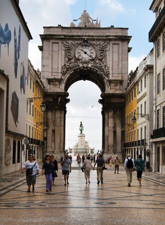 The popular arch in the main square of Lisbon04.09.2011のeditorial素材