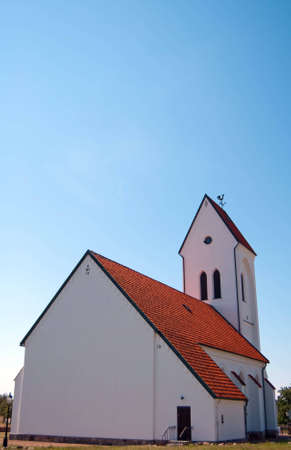 An image of a white church in the swedish town of Torekov.の写真素材