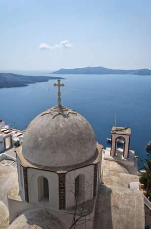 One of the many domed churches that adorn the greek island of santorini.の写真素材