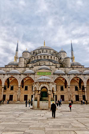A view of the blue mosque in the turkish city of Istanbul