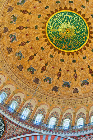 A view of the interior of the Suleiman mosque situated in the Turkish city of Istanbul.の写真素材