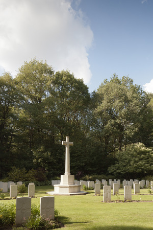 Ploegsteert Wood cemetery, British war graves, near Ypres in Belgiumのeditorial素材