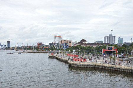 MAKASSAR, INDONESIA. 3th January 2014. Losari Beach Makassar Indonesiaのeditorial素材