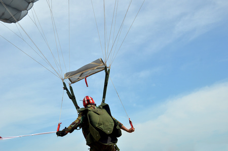 attraction skydiving in the sky