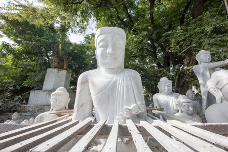 Making Buddha Statue in Mandalay, Myanmar.のeditorial素材