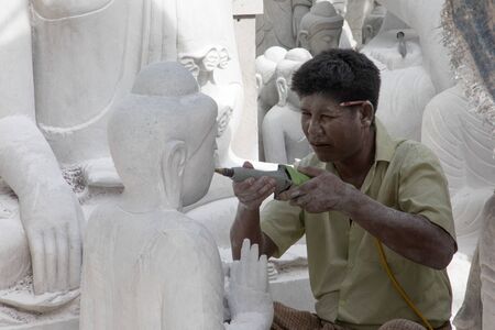 Making Buddha Statue in Mandalay, Myanmar.のeditorial素材