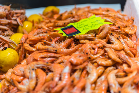 Raw whole tiger prawns. The market scene. Shot with a selective focusの写真素材