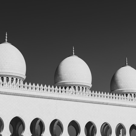 View of famous Sheikh Zayed White Mosque in Abu Dhabi, UAEの写真素材