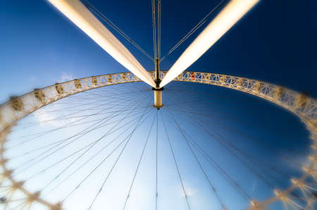The London Eye Panoramic Wheelのeditorial素材