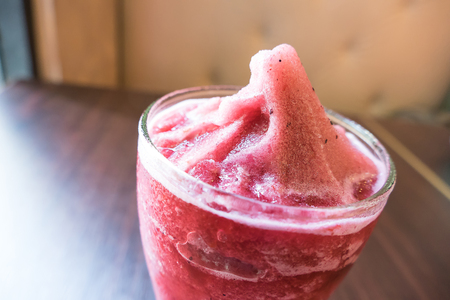 mix berry smoothie on woodの写真素材