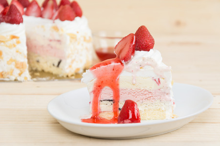 sweety strawberry delight ice-cream cakeの写真素材
