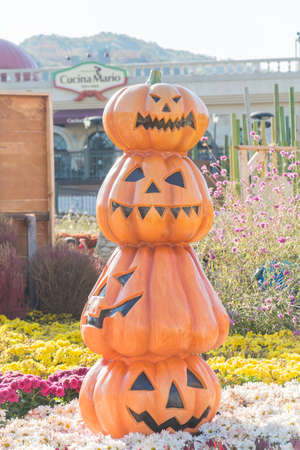 SOUTH KOREA - October 31: The Architecture and unidentified tourists are walking in Everland Resort, Yongin City, South Korea, on October 31, 2015のeditorial素材