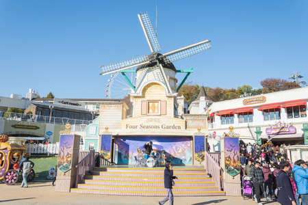 SOUTH KOREA - October 31: The Architecture and unidentified tourists are walking in Everland Resort, Yongin City, South Korea, on October 31, 2015のeditorial素材