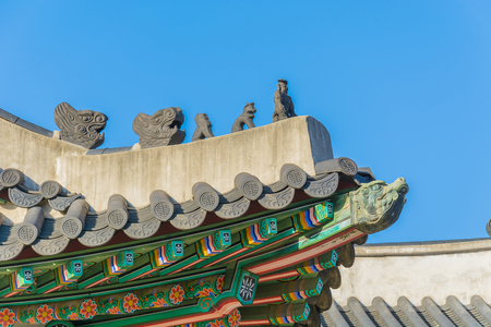 Beautiful and Old Architecture in Changdeokgung Palace in Seoul City at Koreaのeditorial素材