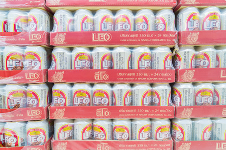 BANGKOK, Thailand - Jan 22, 2016: Cans of 'LEO BEER' on display in supermarket. The Leo brand owned by the Boonrawd Brewery Company.のeditorial素材