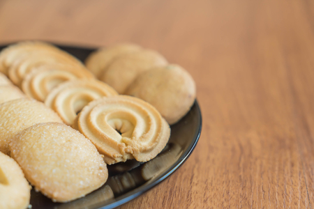 butter cookies on plateの写真素材