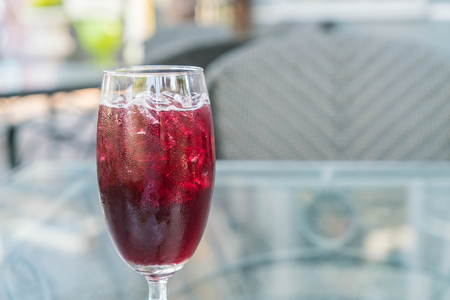 mulberry juice on the tableの写真素材