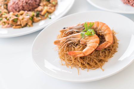 Shrimp potted with vermicelliの写真素材