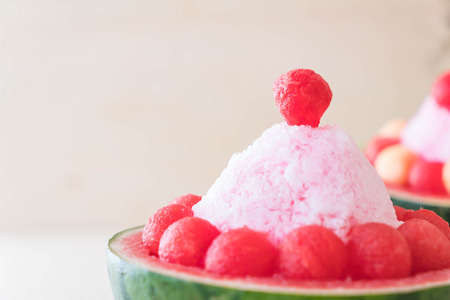watermelon bingsu dessert on tableの写真素材