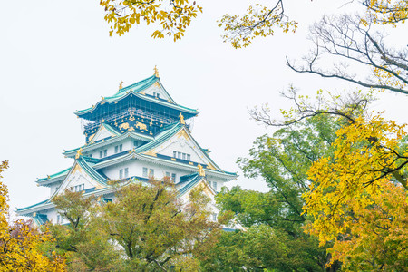 beautiful architecture at Osaka castle in Osaka Japanのeditorial素材