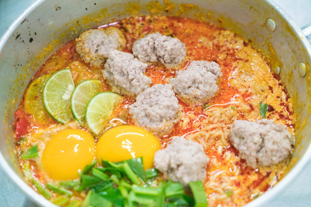 Instant noodle with spicy soup and pork