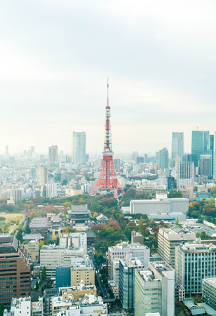 Tokyo city skyline at dusk, Tokyo Japanのeditorial素材