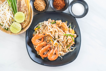 Thai Fried Noodles "Pad Thai" with shrimps or prawnsの写真素材