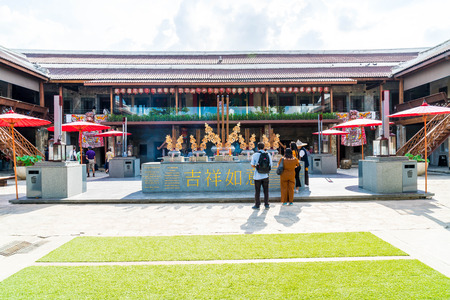 Bangkok, Thailand - NOV 10: 2017: LHONG1919 is a new tourist attraction in Bangkok on 2017, Thailand. It is a place to combine Old Chinese art.のeditorial素材