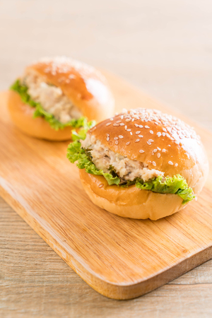 tuna mini burger on tableの写真素材
