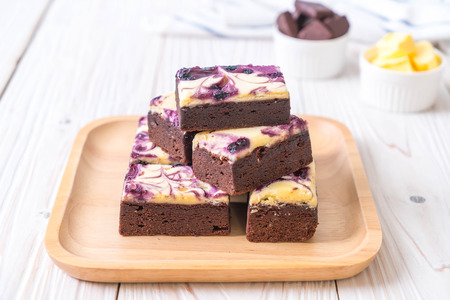 blueberry cheese brownies cake on plateの写真素材