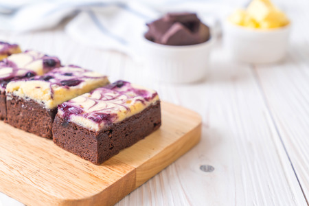 blueberry cheese brownies cake on plateの写真素材