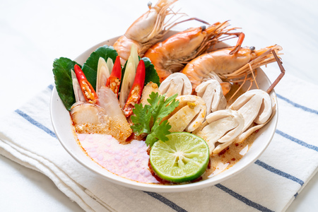 spicy shrimps soup (Tom Yum Goong) - Thai Traditional Foodの写真素材
