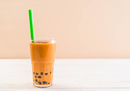 iced thai milk tea with bubbleの写真素材