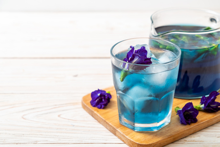 butterfly pea juice - Healthy Drinkの写真素材